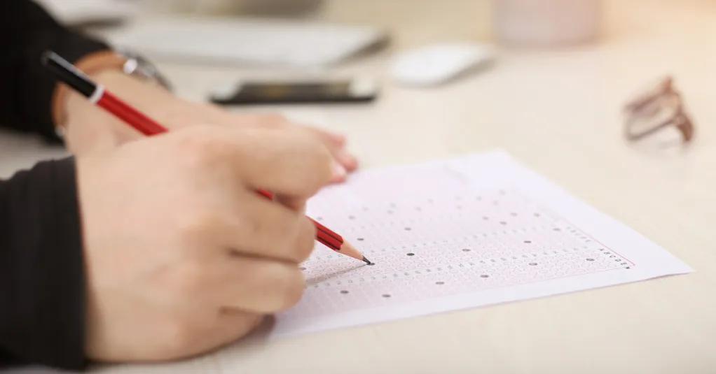 How to improve general knowledge for competitive exams