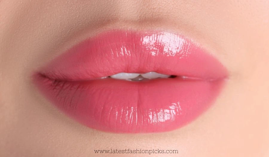 Beautiful Natural Pink Lips​