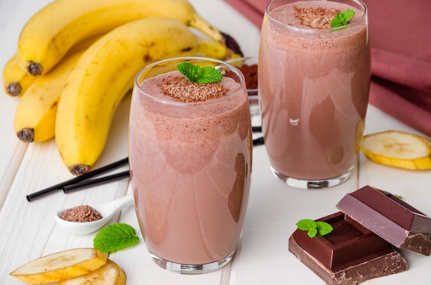 Chocolate Banana Smoothie for Weight Loss