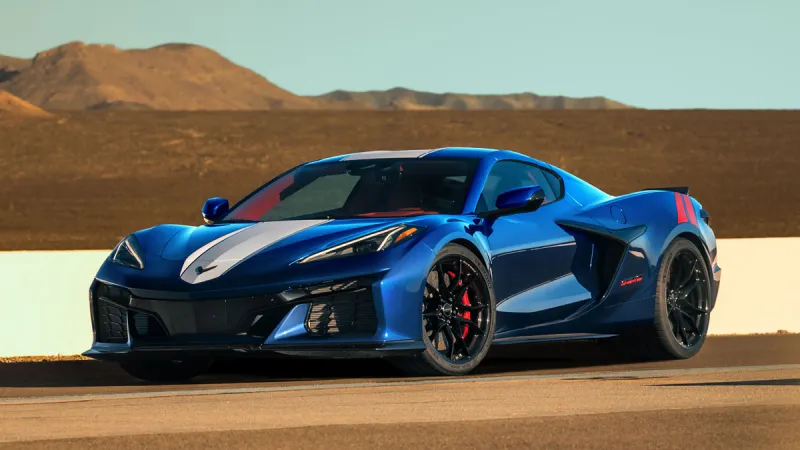 Corvette Grand Sport Revealed: First Look Has Fans Shocked