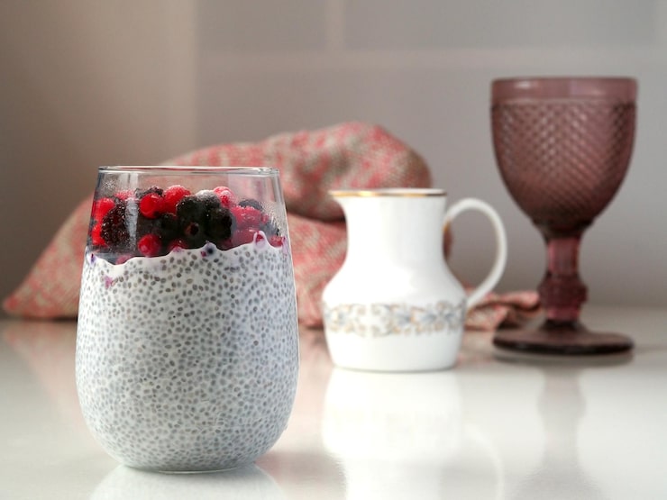 How to Make Chia Seed Pudding: Simple Recipes, Calories and Tips