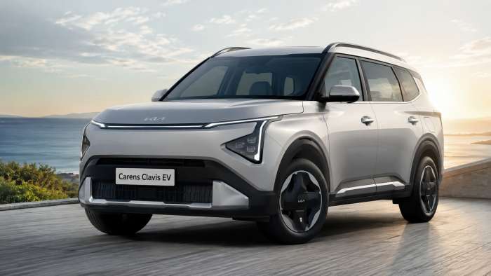 Kia Carens Clavis EV Price in India